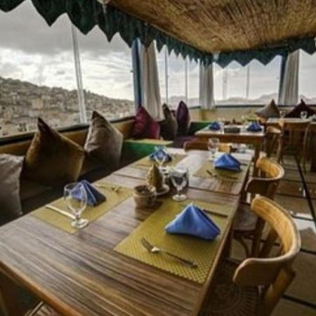 Petra Boxtel Hostel Wadi Musa Exterior foto