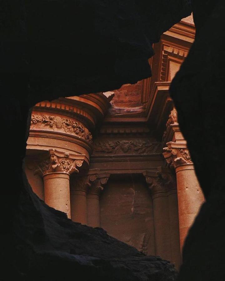Petra Boxtel Hostel Wadi Musa Exterior foto